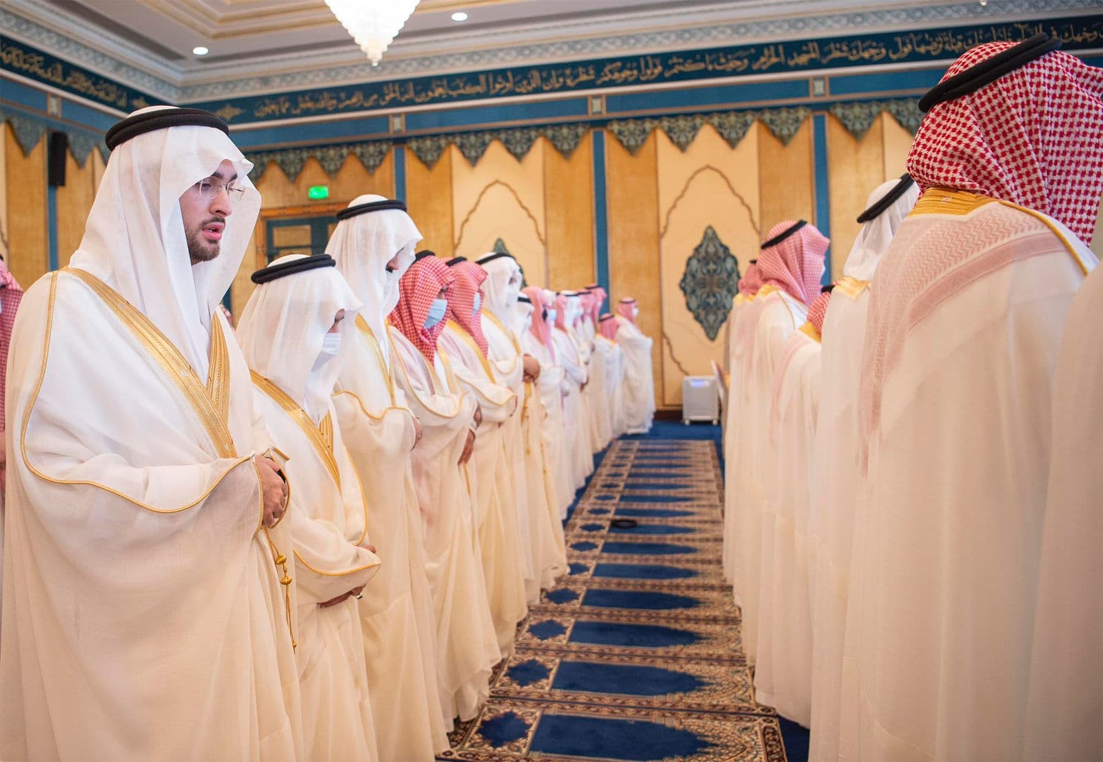  الملك: نسأل الله أن يجعل هذا العيد السعيد بهجة لوطننا وأمتنا والعالم 