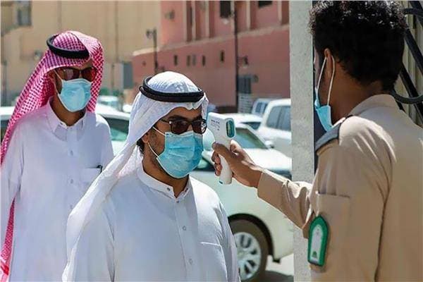 جاء قرار الرفع بناء على متابعة الوضع الوبائي للجائحة. 