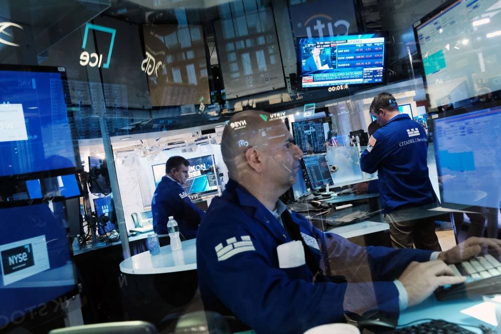 مؤشرات وول ستريت تتهاوى خشية الركود