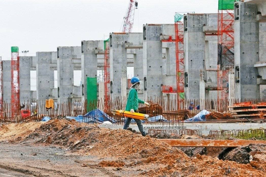 تستهدف السعودية وصول نسبة التملك إلى 70 في المائة بحلول 2030.