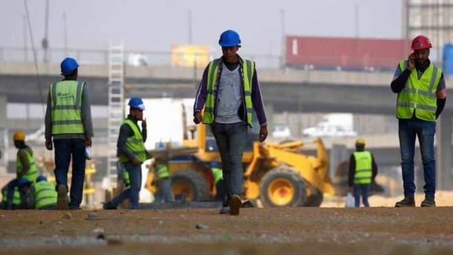 تمكين العامل من الانتقال لعمل جديد دون انتقال المقابل المالي غير المسدد من العمل السابق