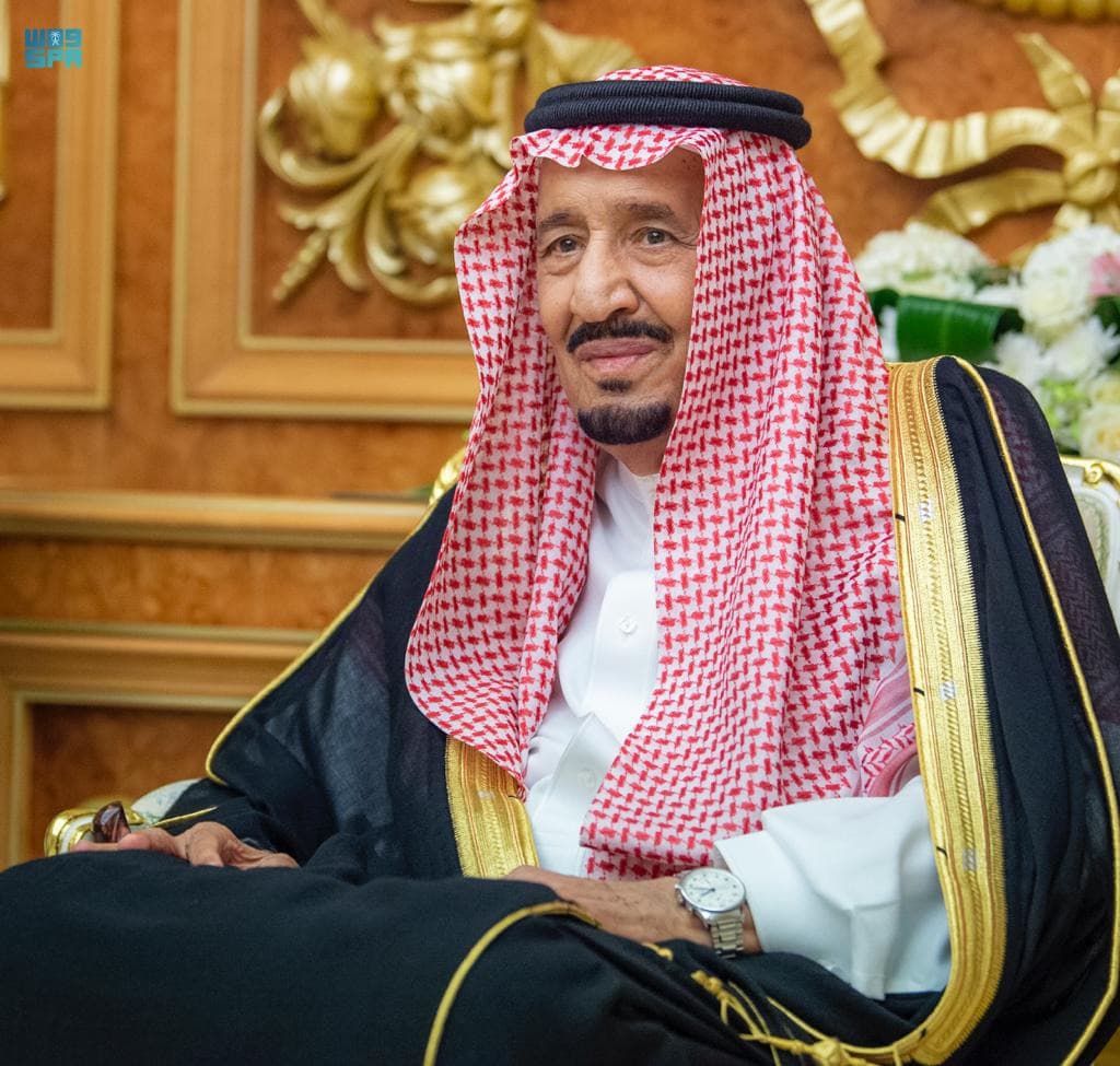 أمام خادم الحرمين..  السفراء المعينون لدى عدد من الدول يؤدون القسم