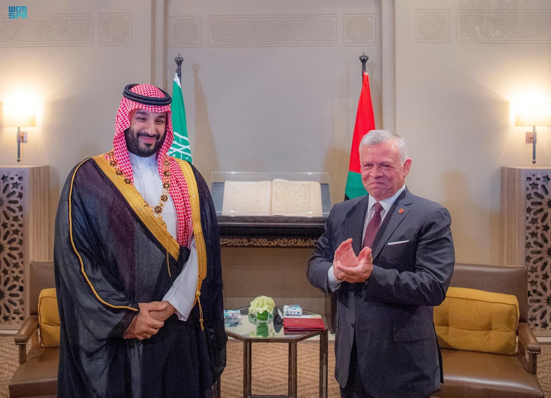 ولي العهد وملك الأردن يعقدان لقاء ثنائيا وجلسة مباحثات موسعة