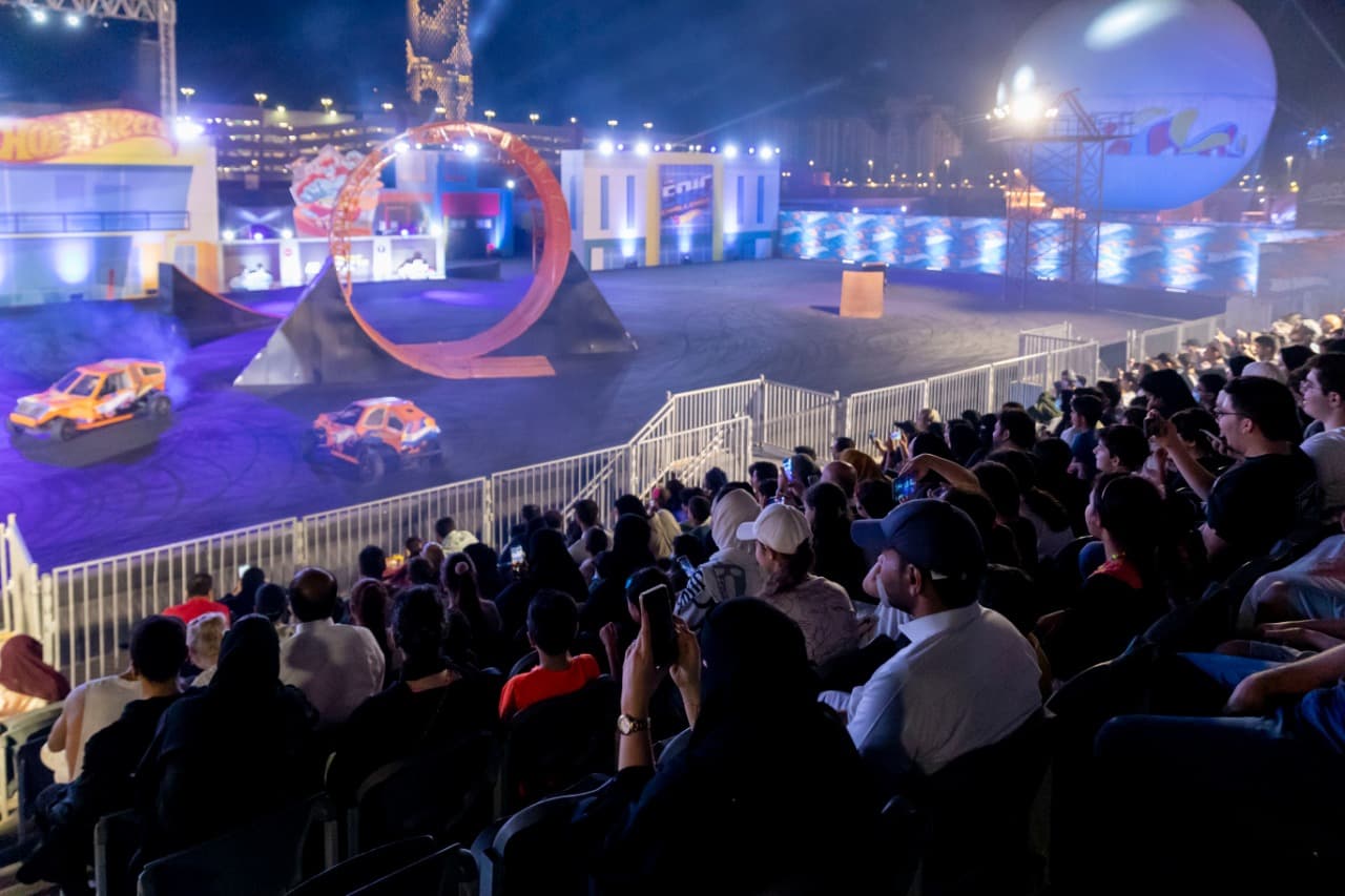 "موسم جدة" يكسر رقما قياسيا جديدا .. أكثر من 5 ملايين زائر