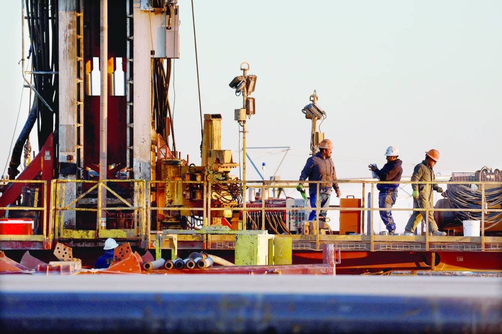 أسعار النفط الخام ارتفعت بالفعل 60 في المائة تقريبا هذا العام.