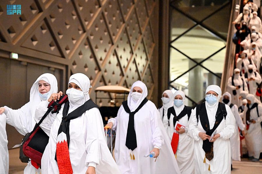 قطار الحرمين يسهل انتقال الحجاج بين المدينة ومكة