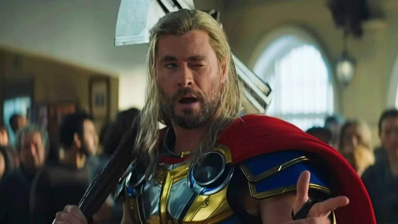 الفيلم بطولة كريس هيمسورث.