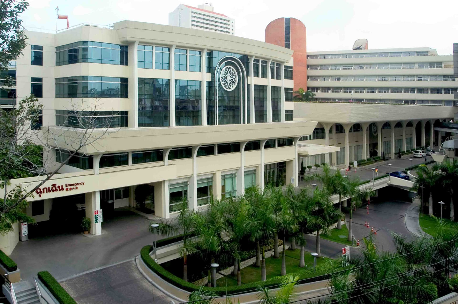 100 مليار دولار سنويا .. دخل صناعة السياحة العلاجية في العالم 