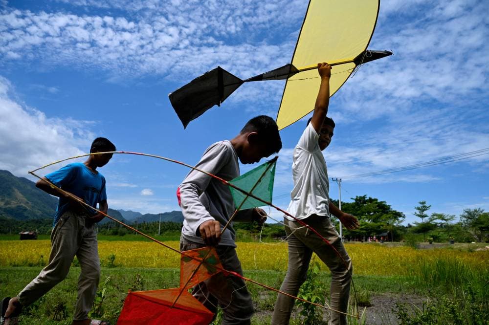 طائرات ورقية