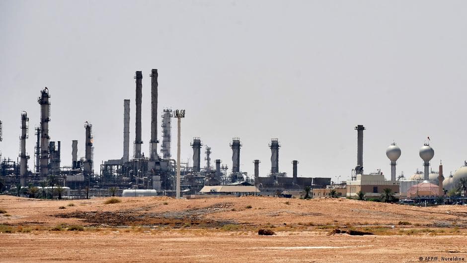 ارتفاع صادرات السعودية من النفط الخام في يونيو