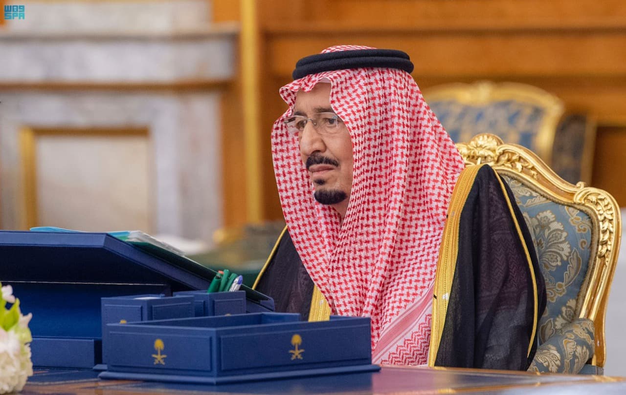 إنشاء هيئة لتسويق الاستثمار وهيئة للطرق