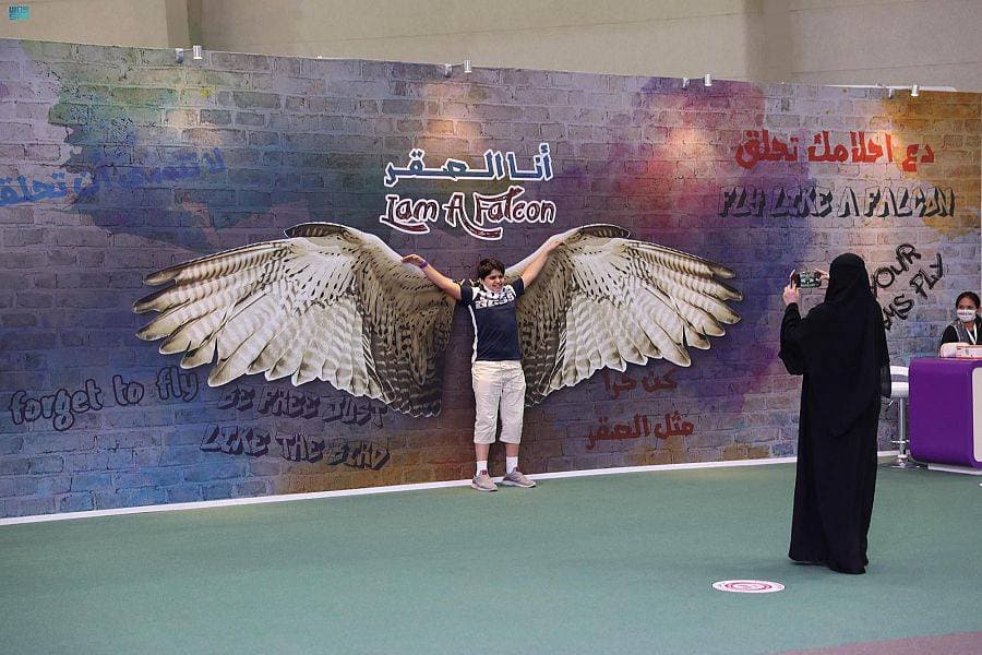 فعاليات مشوقة وتفاعلية لصقاري المستقبل في معرض الصقور