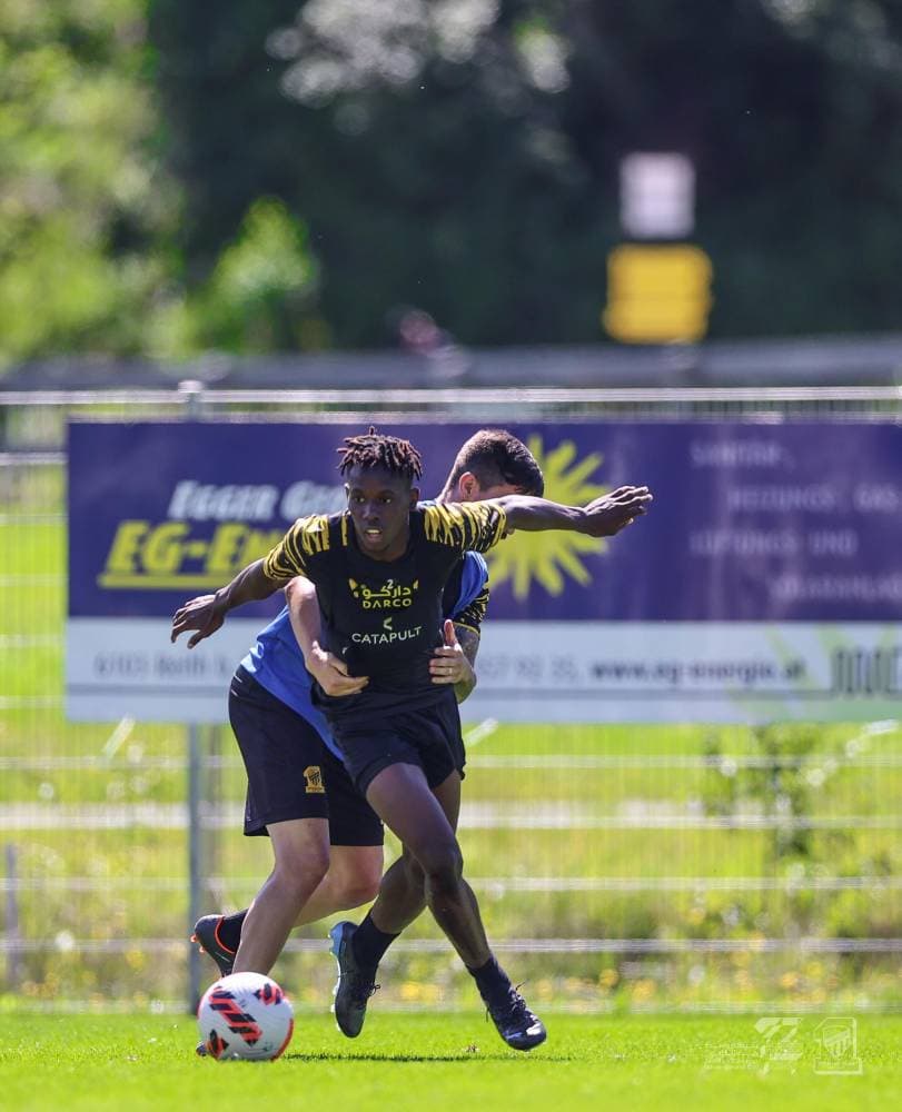 جانب من تدريبات الاتحاد أمس. «مركز الاتحاد الإعلامي»