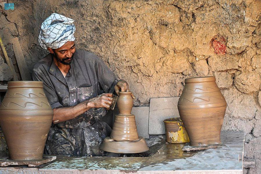 عقوبات الجرائم المالية لا تصيب الهدف