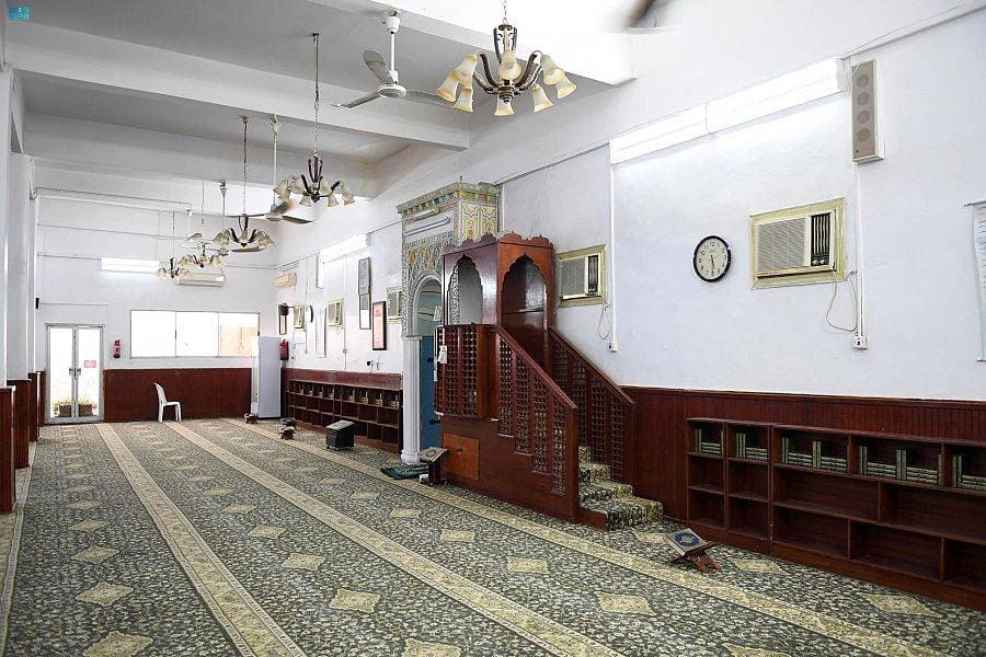 ترميم المساجد يأتي حرصا على إبراز أبعادها الحضارية والثقافية.