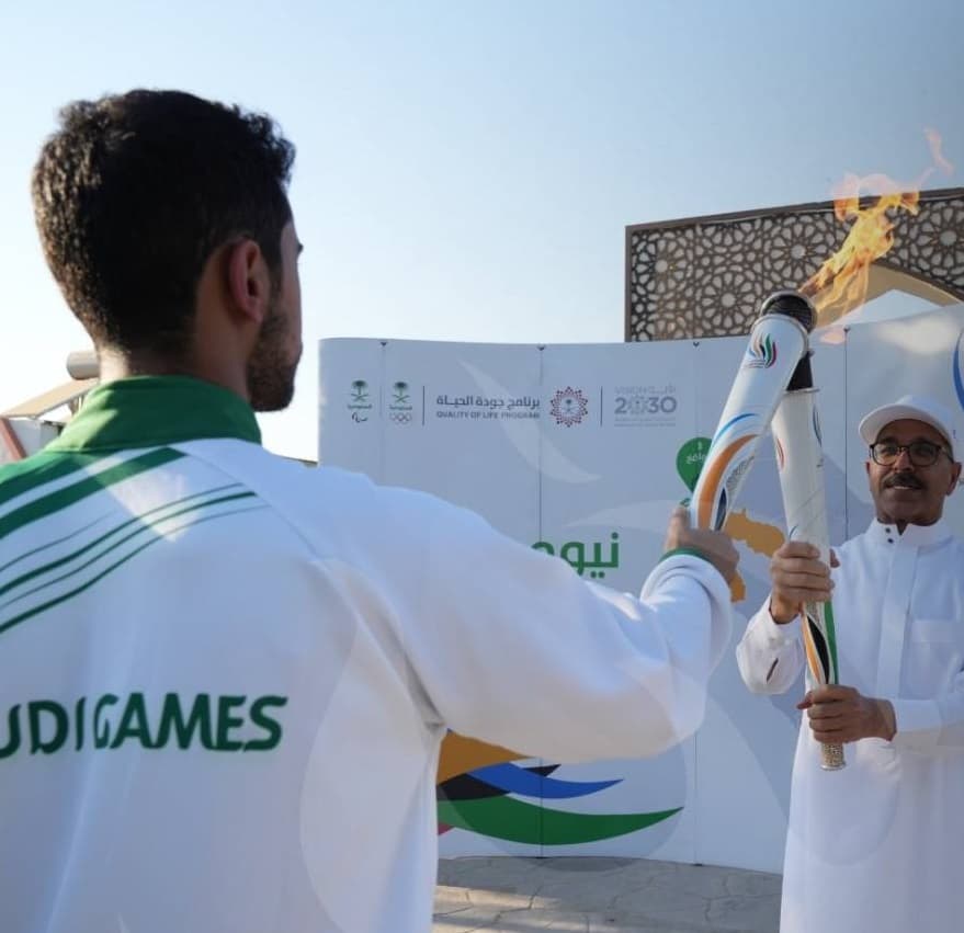 الشعلة في نيوم