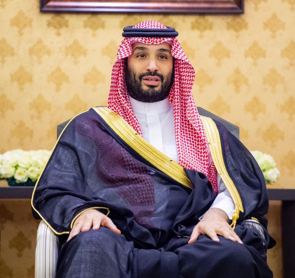 ولي العهد يلتقي وزير الدفاع وقيادات الوزارة