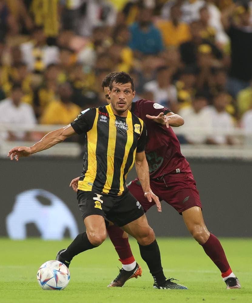 طارق حامد خلال مباراة الاتفاق. تصوير: عدنان مهدلي ـ "الاقتصادية"