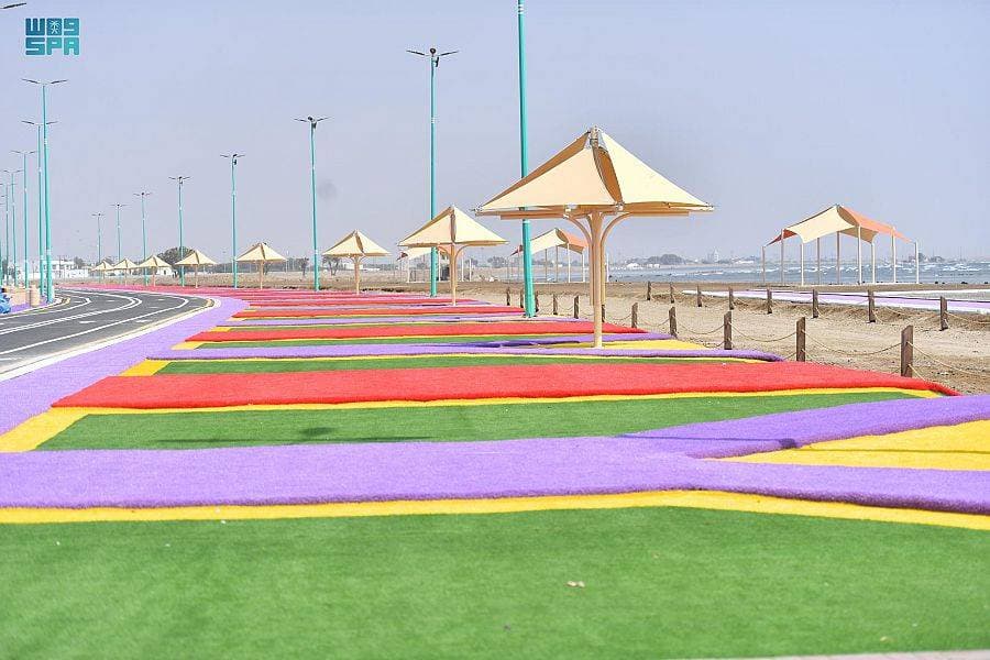 سواحل الشقيق .. واجهة سياحية بحرية في جازان