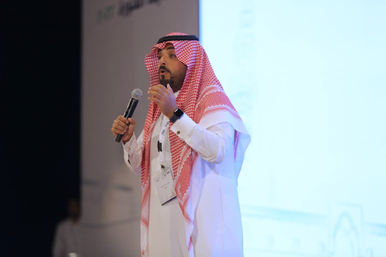 شاب سعودي يدخل قائمة راود الأعمال بعد 10 أعوام من الوظيفة