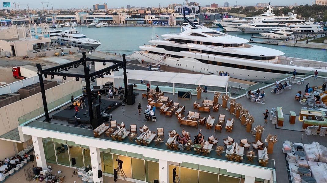 عروس البحر الأحمر .. تجارب ترفيهية مختلفة ووجهة سياحية مميزة