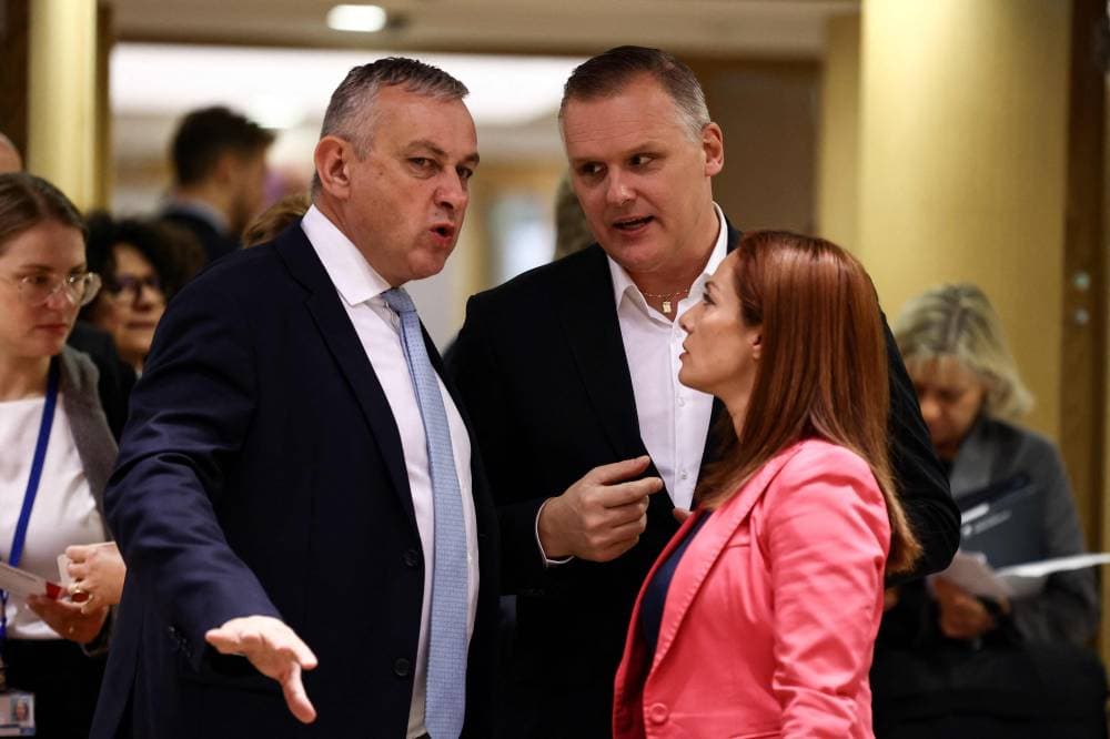 تواصل انقسام الاتحاد الأوروبي حيال سعر النفط الروسي