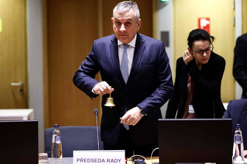 تواصل انقسام الاتحاد الأوروبي حيال سعر النفط الروسي