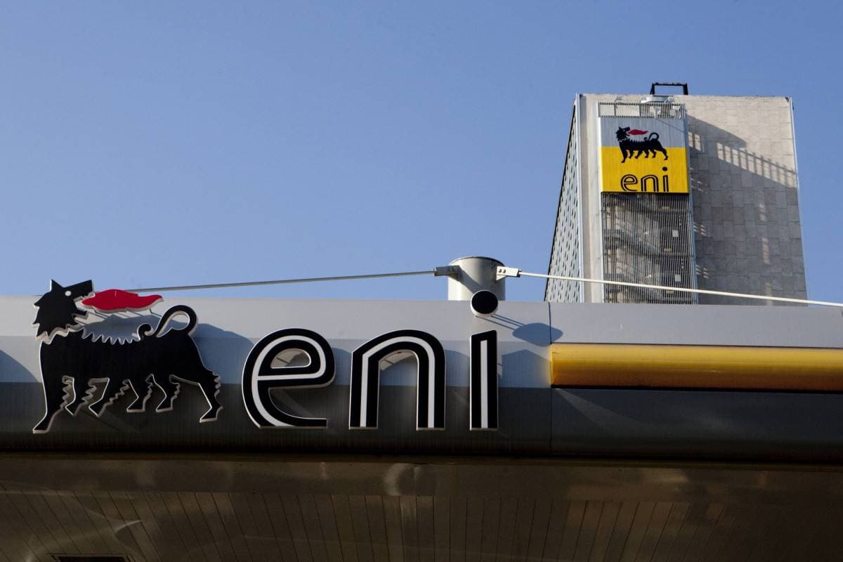 "إيني" الإيطالية تدرس الاستحواذ على "نيبتون إنيرجي"