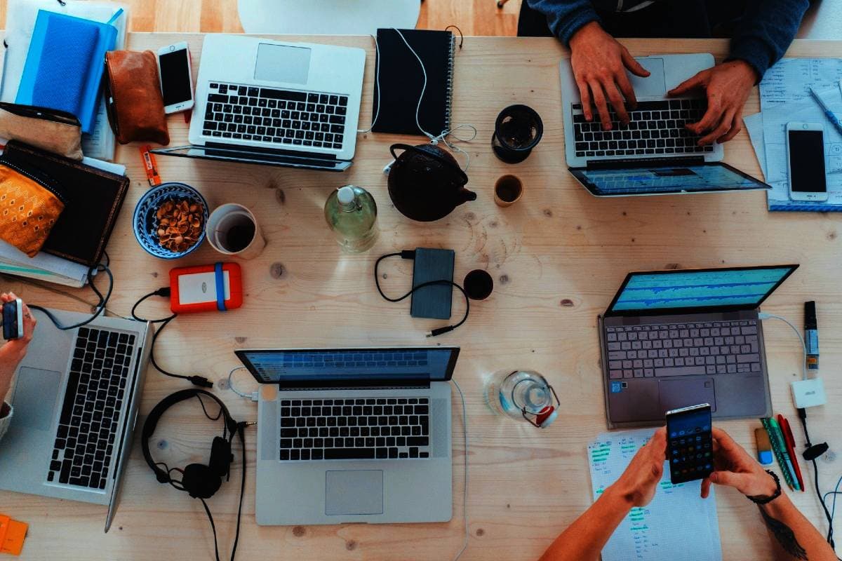 "كلوب هاوس" يطلق خاصية دفع أموال لصناع المحتوى على منصته