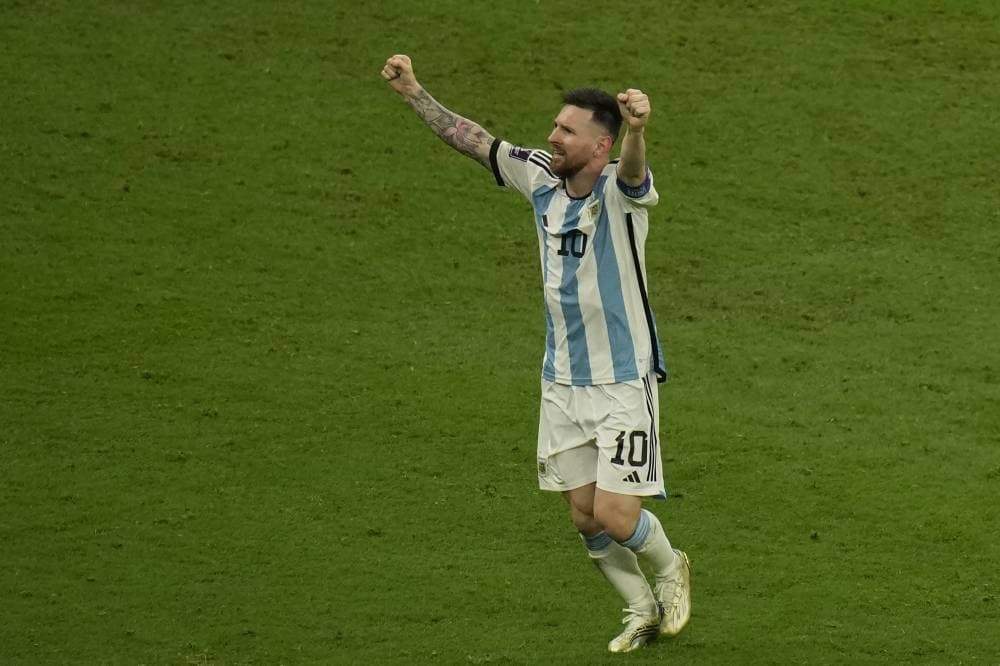 الأسهم الأمريكية تهبط والتركيز على الأرباح والبيانات