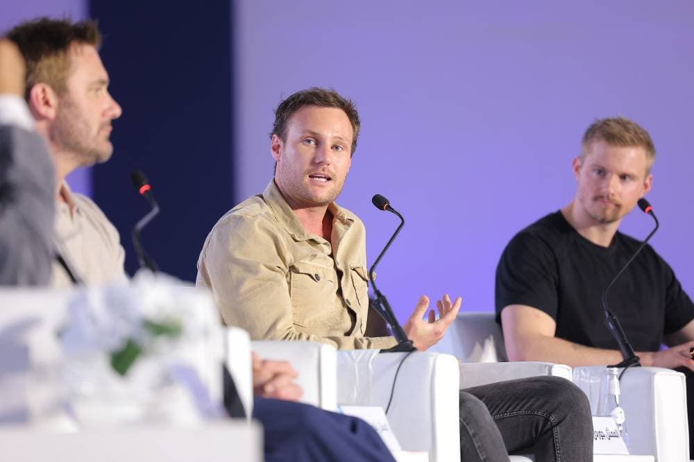 نجوم مسلسل فايكنجز