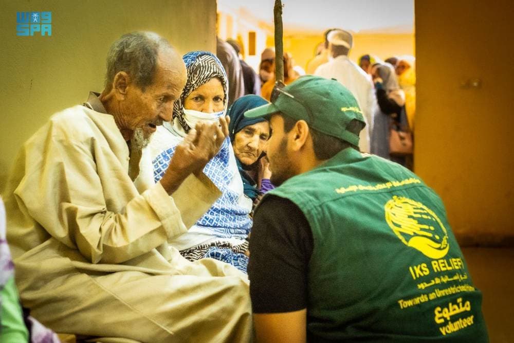 جان من حملة نور السعودية في موريتانيا."واس"