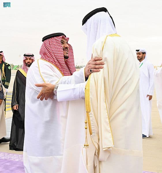  أمير قطر يصل الرياض للمشاركة في القمتين الخليجية والعربية مع الصين