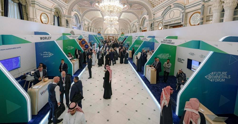 أغنى 10 % من الأسر تمتلك نصف ثروات دول منظمة التعاون .. مقترح بزيادة ضريبة الميراث