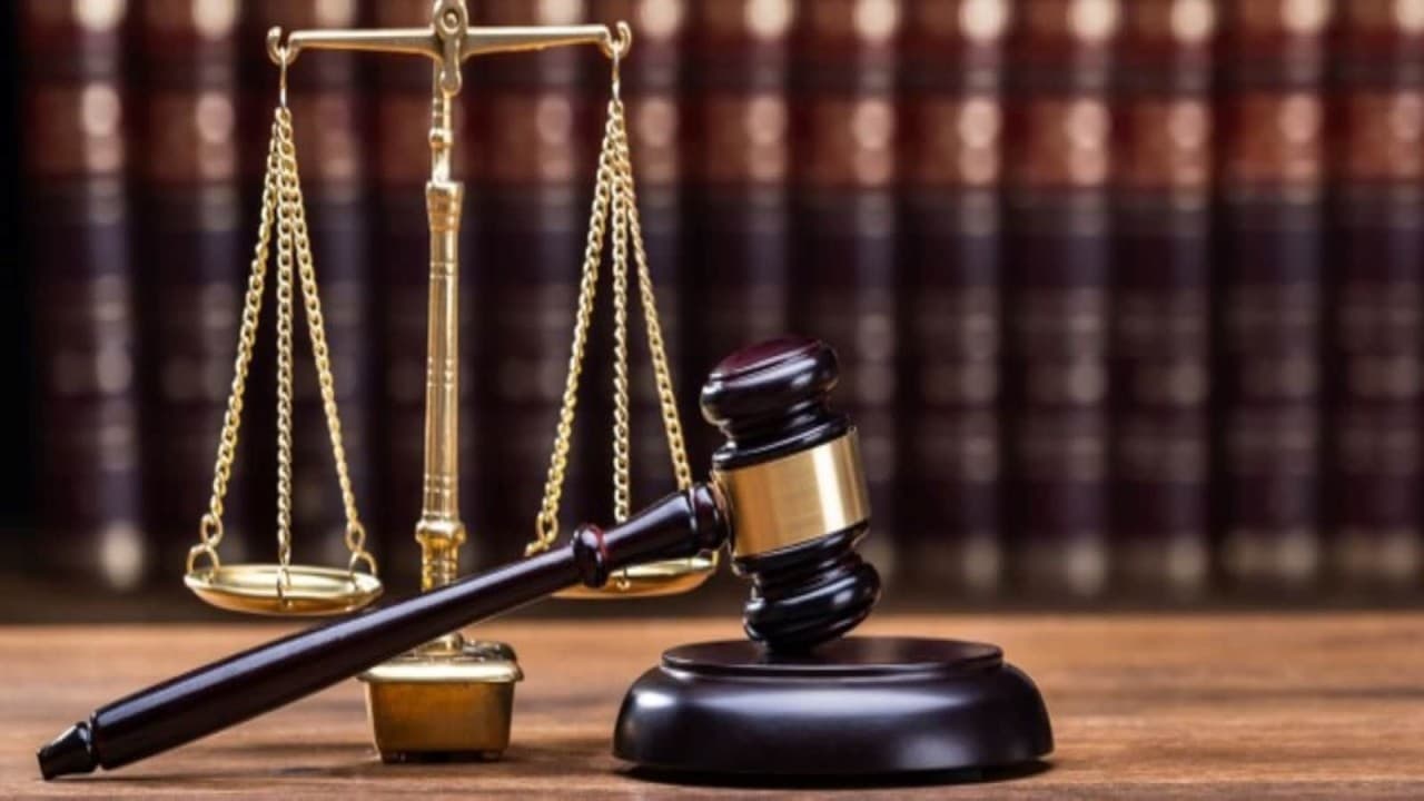 السجن 20 عاما لمديرة مالية سابقة في سنغافورة بتهمة الاحتيال على البنوك