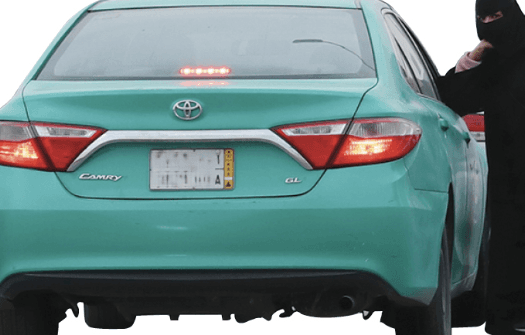 "التاكسي الأخضر" فوضى مرورية .. و"النقل" لـ"الاقتصادية": إنشاء تطبيق إلكتروني لتنظيم عمله