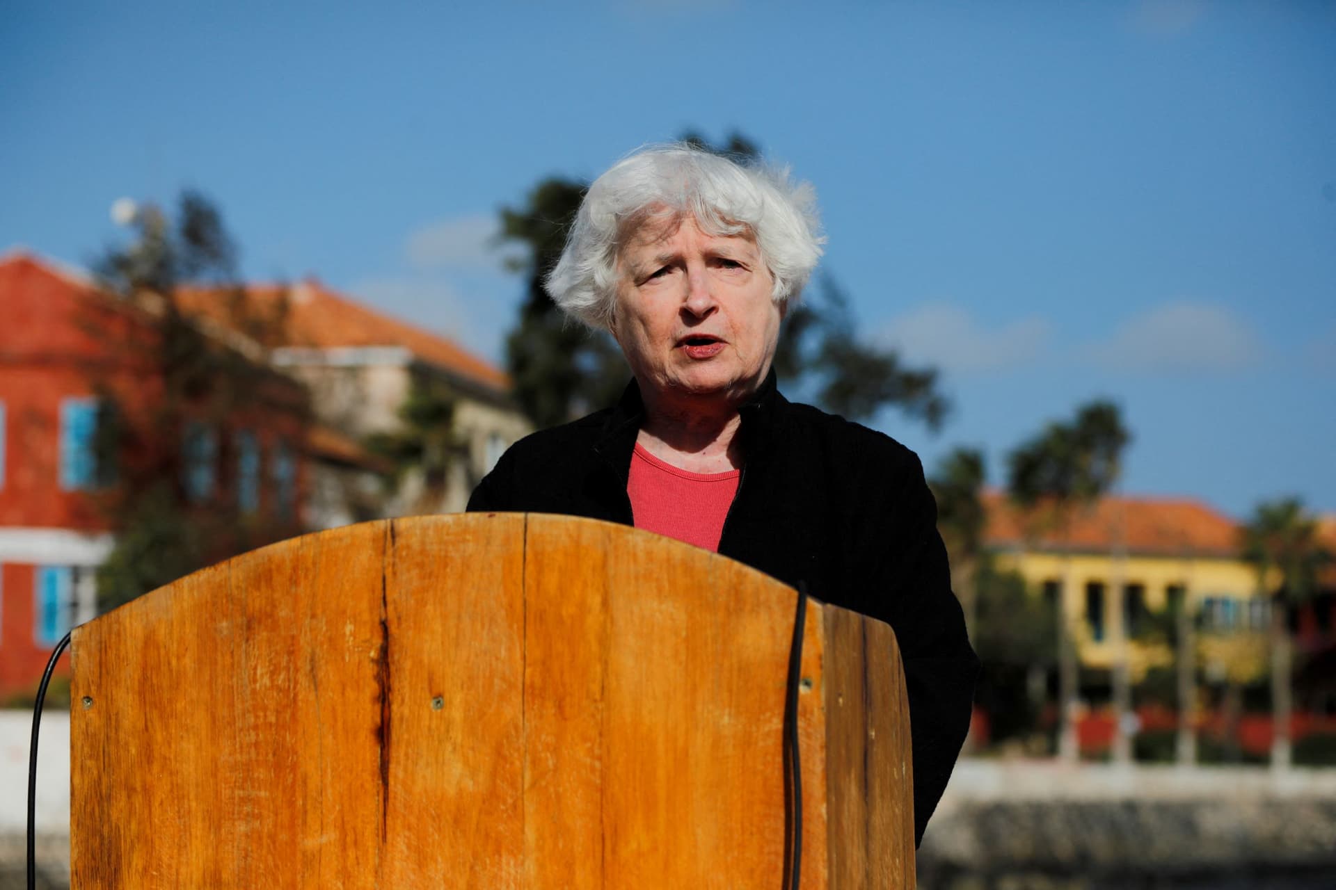 يلين في السنغال: تحقيق الازدهار في إفريقيا سيقوي الاقتصاد الأمريكي والعالمي