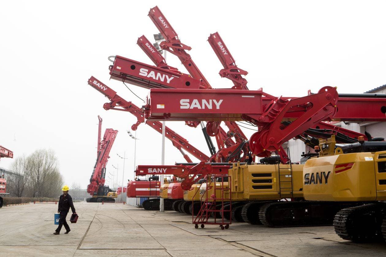 «يموت العشب بتصارع الأفيال» .. الشركات الخاسر الأكبر من فصل التشابك الصيني - الألماني