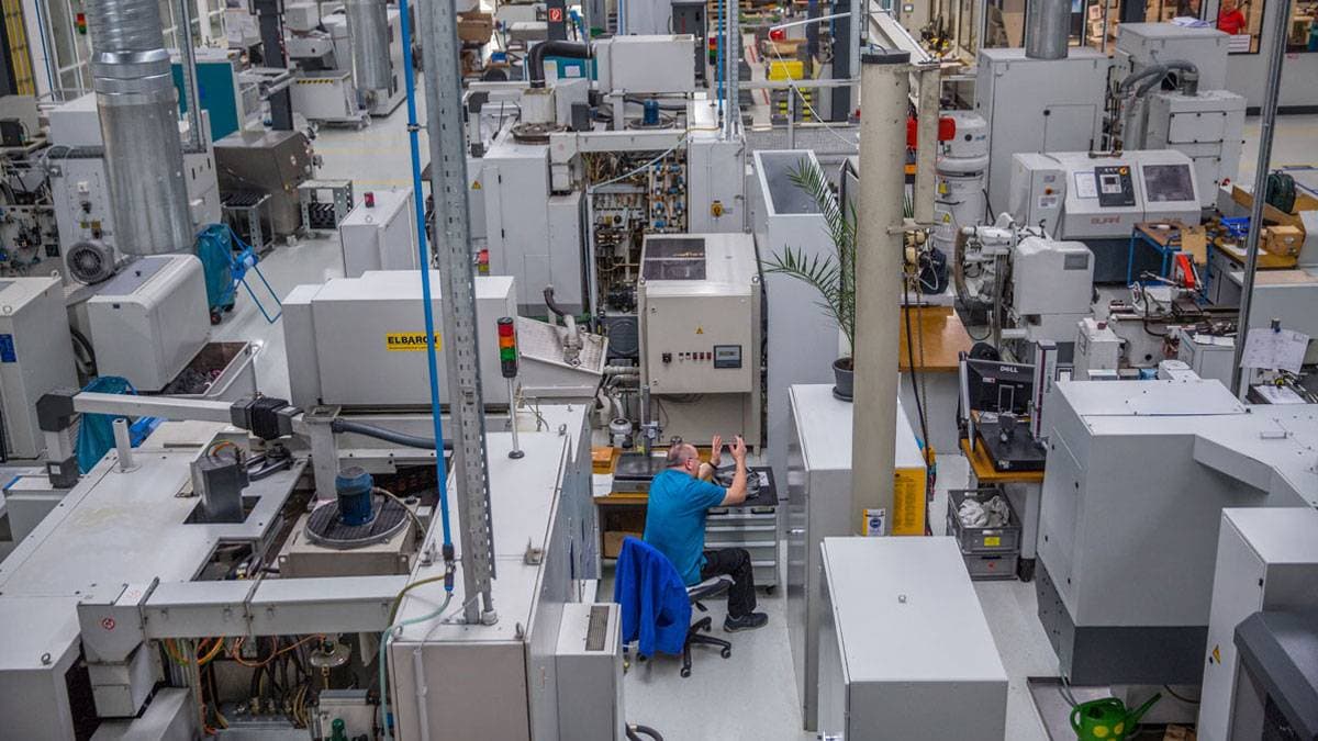 ممارسة الأعمال الاقتصادية في أوروبا تنطوي ببساطة على مخاطر أقل.