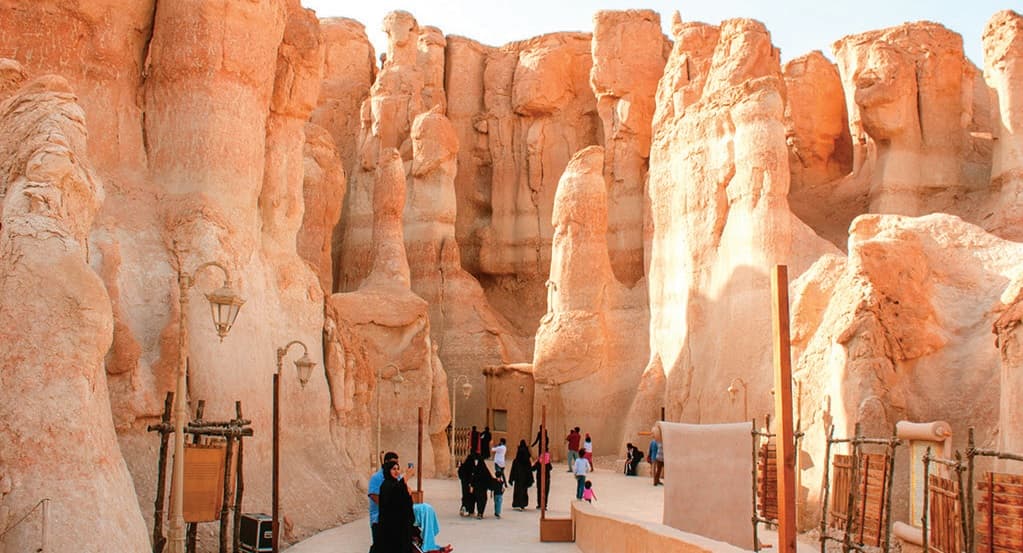 185 مليار ريال إجمالي الانفاق السياحي في السعودية خلال 2022 بارتفاع 93%