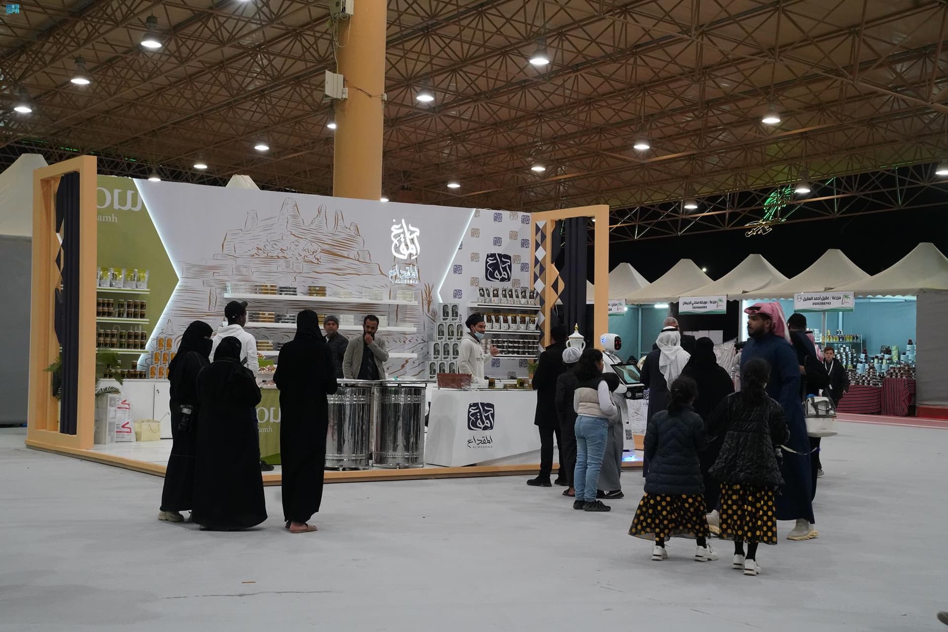 "حلوة الجوف" تتصدر مبيعات مهرجان تمور الجوف التاسع 