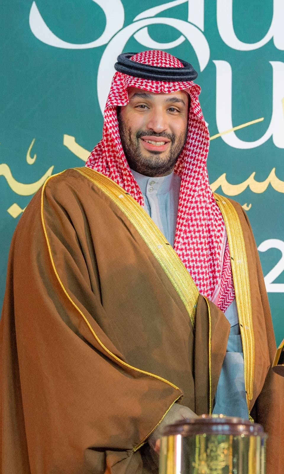 ولي العهد يتوج الفائزين في سباقات كأس السعودية للفروسية