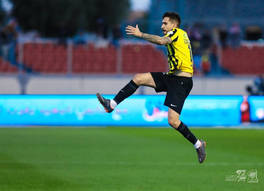 كورونادو محتفلا بهدفه. مركز الاتحاد الإعلامي