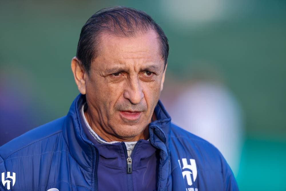 دياز خلال مران الهلال أمس.