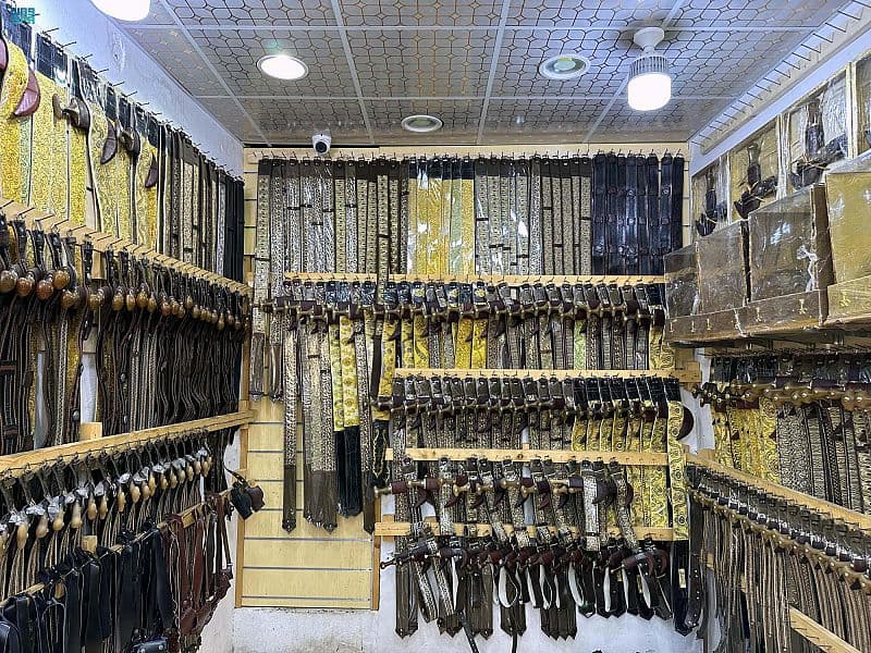 سوق الجنابي في نجران .. واجهة ثقافية وتراثية