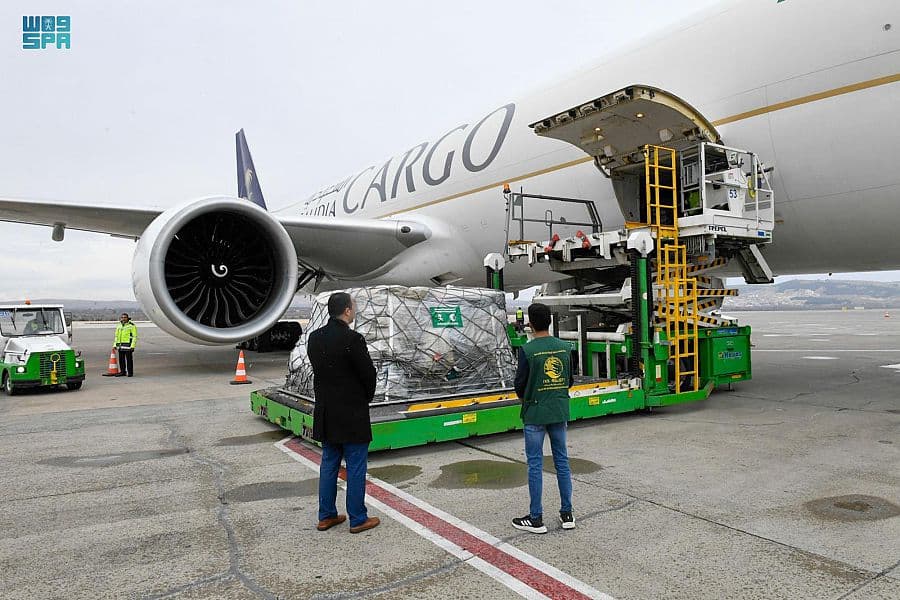 الطائرة السعودية الـ 16 تصل إلى مطار غازي عنتاب لمساعدة ضحايا زلزال سورية وتركيا