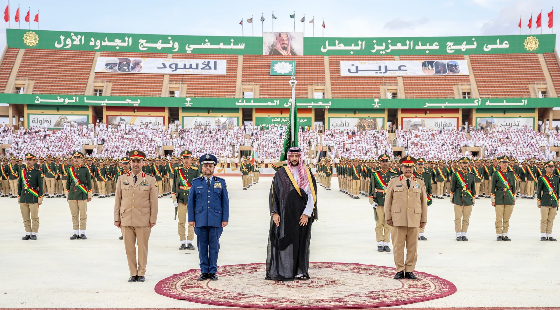 وزير الدفاع يرعى حفل تخريج الدفعة81 من طلبة كلية الملك عبدالعزيز الحربية