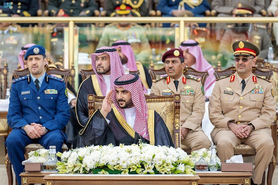 وزير الدفاع يرعى حفل تخريج الدفعة81 من طلبة كلية الملك عبدالعزيز الحربية