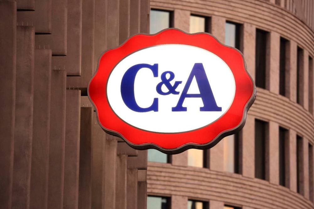 السعي إلى البقاء في مضمار المنافسة .. الشركات العائلية وفخ الخلافة