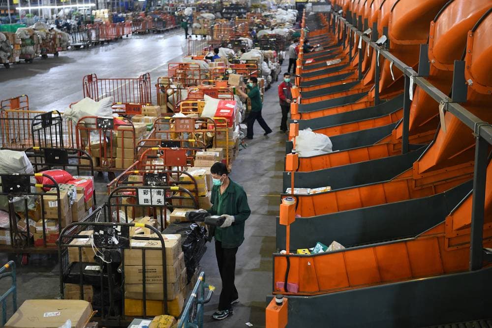 بعد صفارات الإنذار التحذيرية .. هل تطلق الصين الإنفاق الاستهلاكي لتحقيق هدف النمو؟